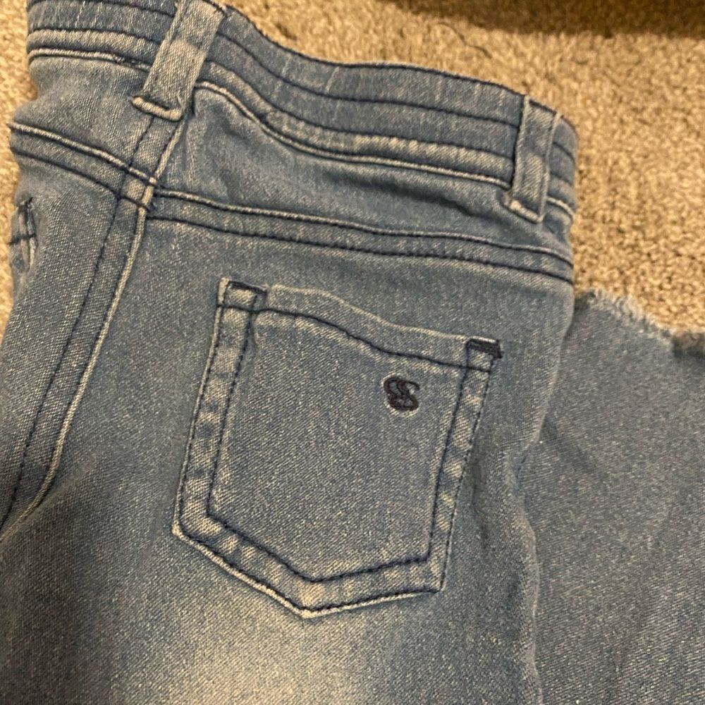 2t jeans   - Picture 2 of 3